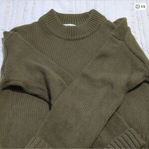 Everlane wool mock neck boyfriend sweater size M